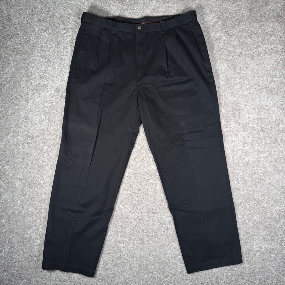 NWT Haggar Work-To-Weekend Khaki Pants Men's 40x30 Black Pleated Classic Fit